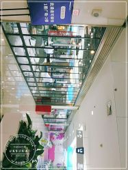 -FRIDAY星期五专业美发沙龙