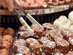 -Laderach 莱德拉(上海环贸iapm店)