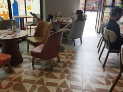 -必胜客(联投东方店)