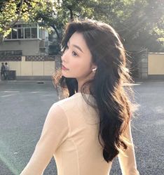 -Kraemer Paris  苏豪路易士·嘉玛发廊