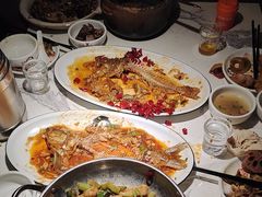 -小凤庭·地道湖北菜武昌鱼·藕汤(38年黄鹤楼店)