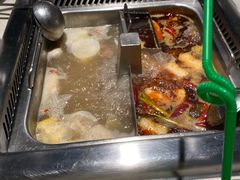 -海底捞火锅鲜切牛肉主题店(长寿路店)