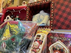 -泡泡玛特POPMART(蓝色港湾店)