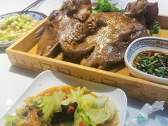 -老北京胡同味道二荤铺(酒仙桥店)
