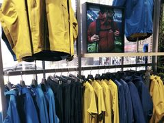 -ARC'TERYX始祖鸟(北京王府中环店)