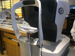 -优医视平价眼镜蔡司依视路折扣工厂店(德胜门店)