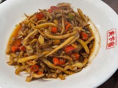 鱿鱼炒肉丝-天下客饭店(中山路店)