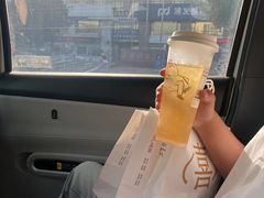 -喜茶(烟台莱山万象汇店)