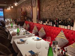 卡座-Osteria Garden 生蚝花园餐厅(原进贤路店)