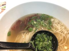 五香牛肉面-翡翠拉面小笼包(机场DFS店)
