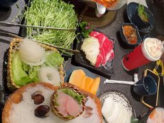 -湊湊火锅·茶憩(打浦桥日月光店)