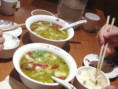 -渝是乎酸菜鱼(龙旗购物中心店)