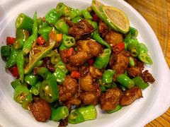 傣家柠檬鸡-苹果树下艺术餐厅(宋庄店)