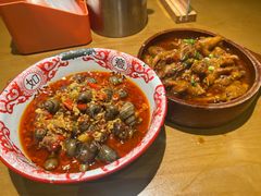 糯叽叽香辣鸡爪-乐乐大排档·30年老字号(浙江路店)