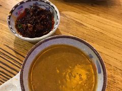 -毛辣果·贵州红酸汤牛肉火锅(西单店)
