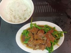 牛肉沙茶饭-彬记牛肉粿