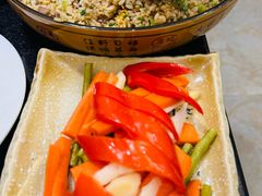 -周老三跷脚牛肉·全牛火锅(非遗传承店)