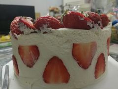 -半勺舒舒生日蛋糕店