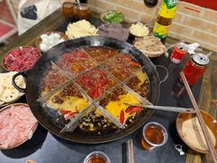 -彭三老火锅(枣子岚垭正街店)