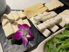 豌豆尖-小街猪手(团结湖店)