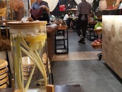 大堂-樾餐厅泰式海鲜火锅(民歌湖店)