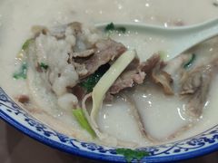 羊肉汤（多肉）-穆得·老周家牛肉烧饼(普利街店)