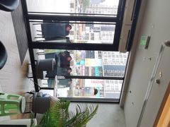 -必胜客(乐山世豪PH店)