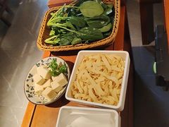 -老员外骨汤火锅(海州古城店)