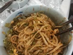 炸酱面-北平食府·北京烤鸭(北京西站六里桥店)