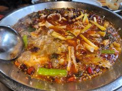 -小饕荟雅安贡椒鱼鲜馆(广福桥店)