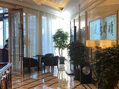 -百联川沙购物中心