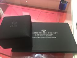 -Zbird钻石小鸟·钻戒婚戒定制高端珠宝私人定制中心