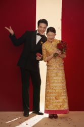 -喜爱高定婚纱摄影