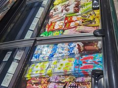 -胖东来生活广场(健康路店)