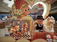 -泡泡玛特POPMART(国金街店)