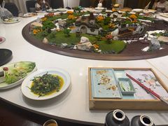 -火福·天湖阁大闸蟹博物馆主题餐厅(浅水湾店)