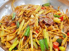 干锅手工脆笋-小民大排档(江汉路店)