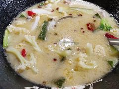 泡椒田鸡王-阿楷·二十年烧烤宵夜·渔家小寨(达明店)