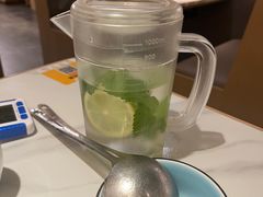 -如一鸡鲍鱼·粤式煲汤(长泰广场店)
