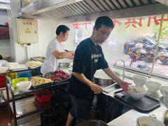 -潮镇老尾牛杂(环城西路店)