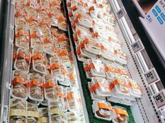 -盒马鲜生(红莲店)