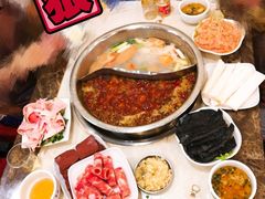 -朱氏胖子烂火锅(洪崖洞店)