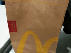 -麦当劳(轻轨曹杨路店)