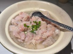 -费大厨辣椒炒肉(高铁吾悦广场店)