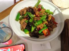 -春天里餐厅(西田城店)