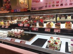 面包甜点陈列柜-巴黎贝甜(龙之梦购物中心虹口店)