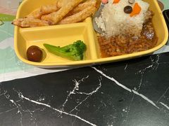 -湊湊火锅·茶憩(颐堤港店)
