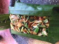 菌临天下-品德宏·孔雀宴的发源地(金塔园店)