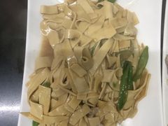 尖椒干豆腐-东北酱骨头馆(蓁巷店)