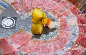 Calascho Red Label Acorn Ham
